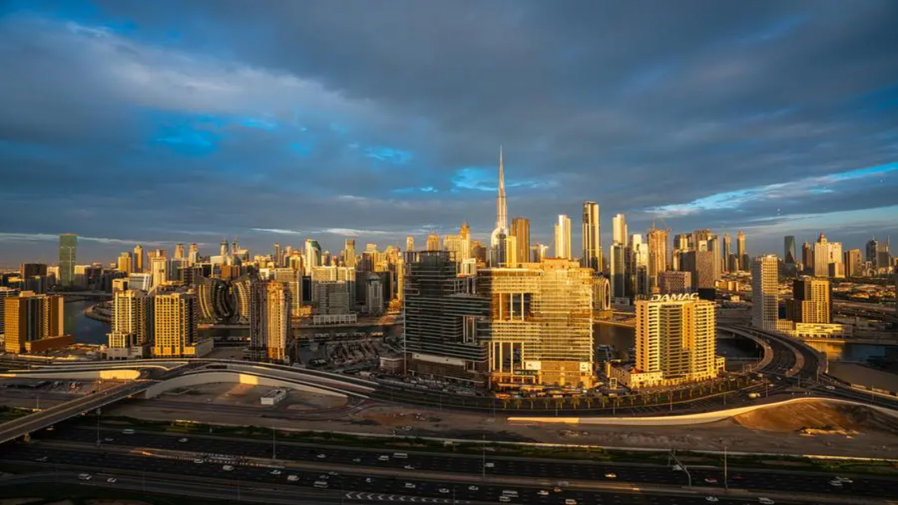 Dubai Sells Land Worth Over Dh300 Million